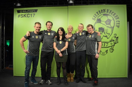 SILPION - SVĚTOVÝ REKORD - HAMBURG - LETIŠTĚ - FOTBÁLEK